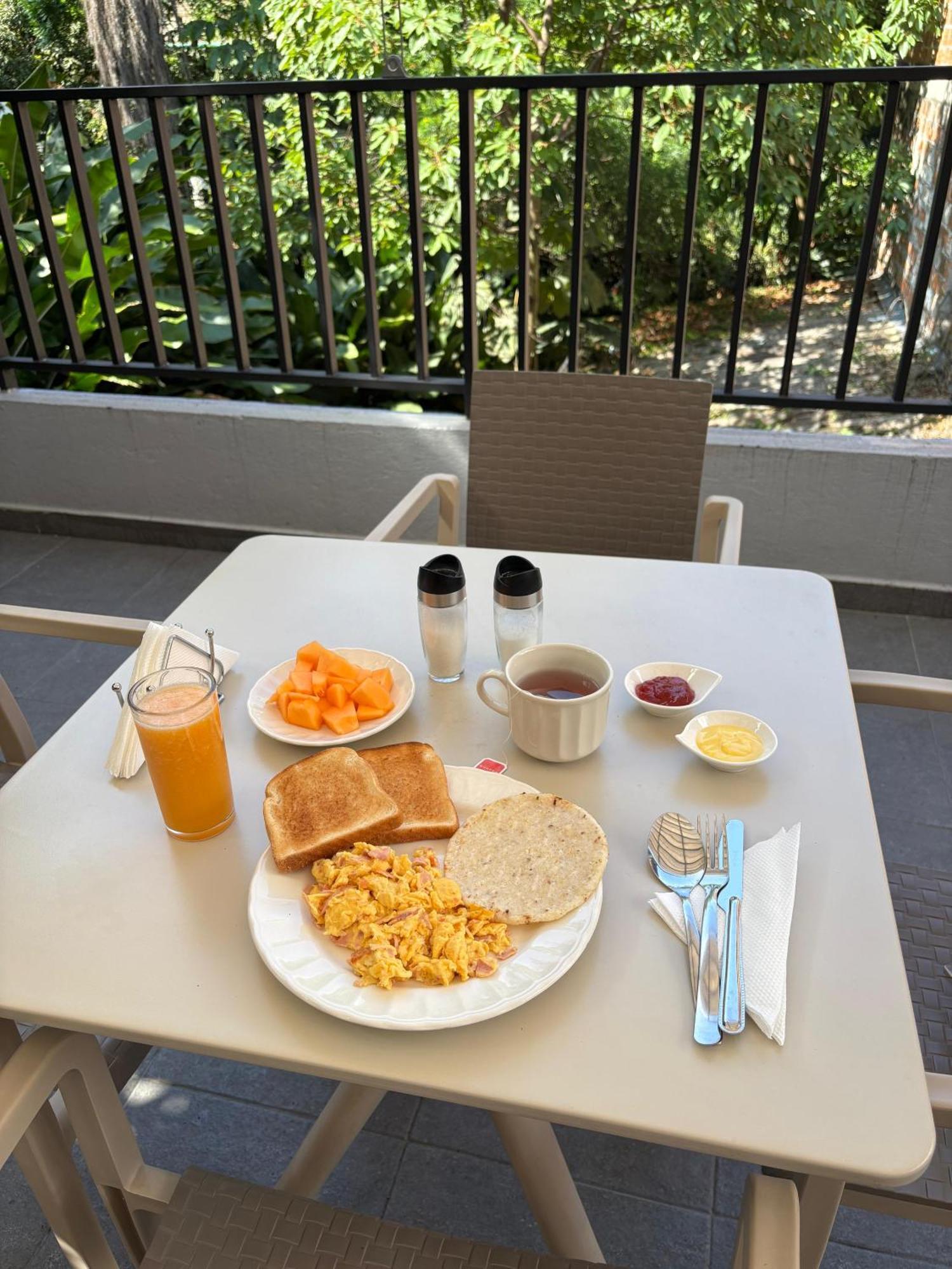 Vita Hotel Boutique ميديلين المظهر الخارجي الصورة